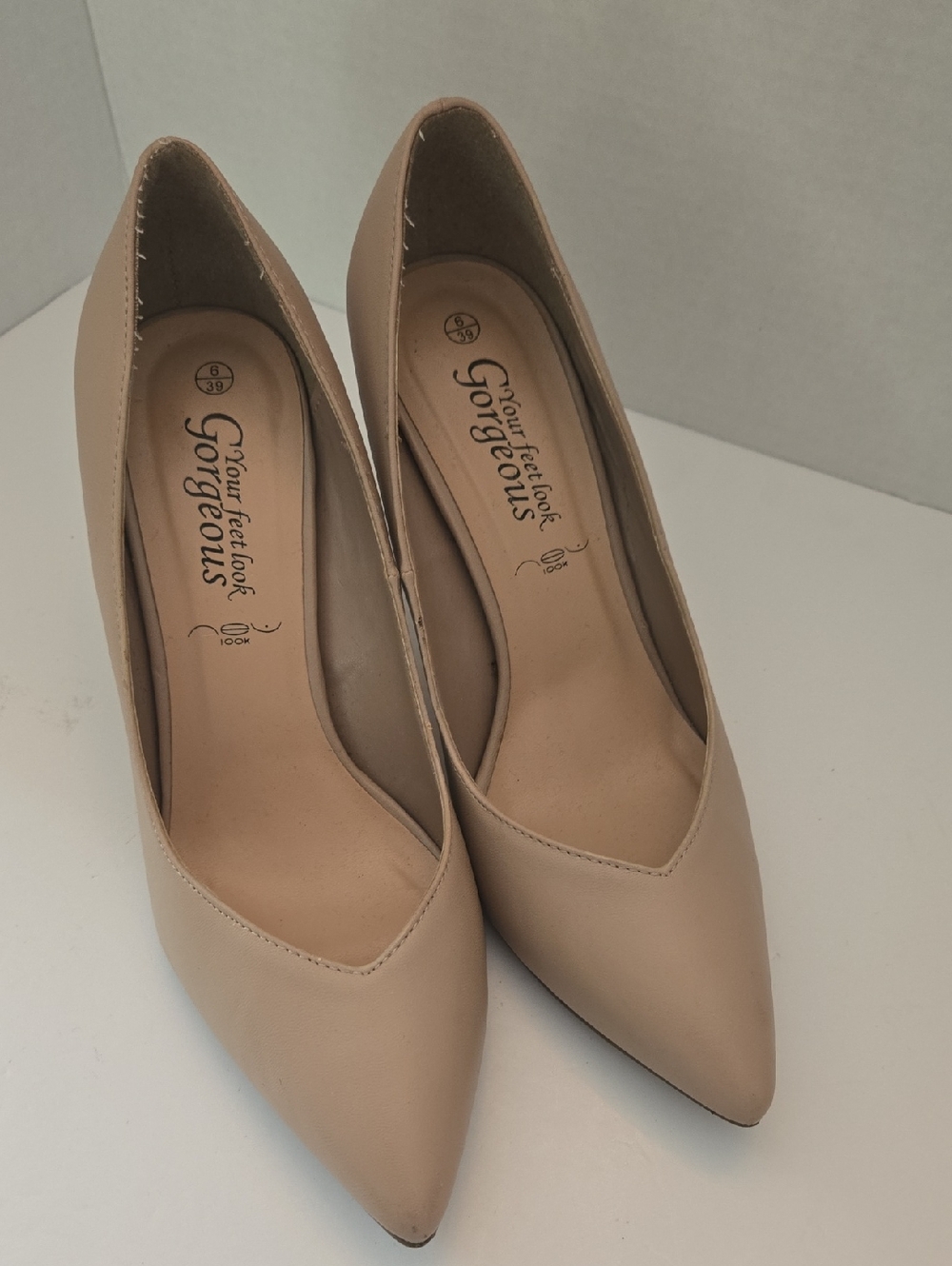 Pointed Toe Nude Pumps - Classic Women's Heels